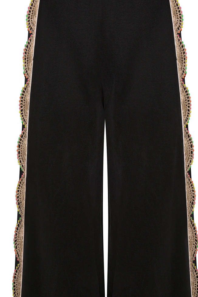 Edna Capri Pant in Black
