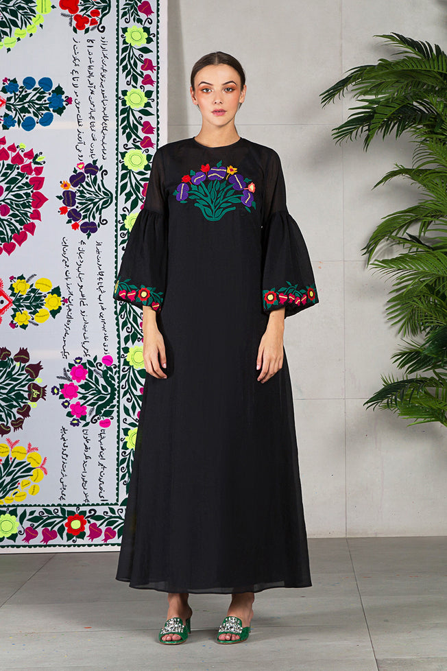 Opera Kaftan in Black