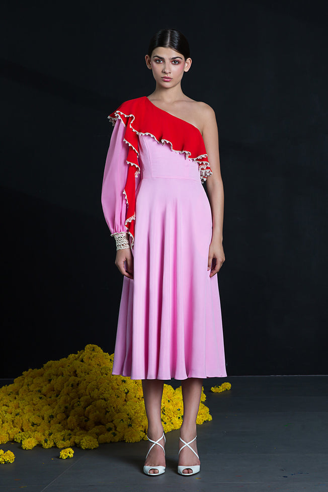Vio Ruffle Midi Dress